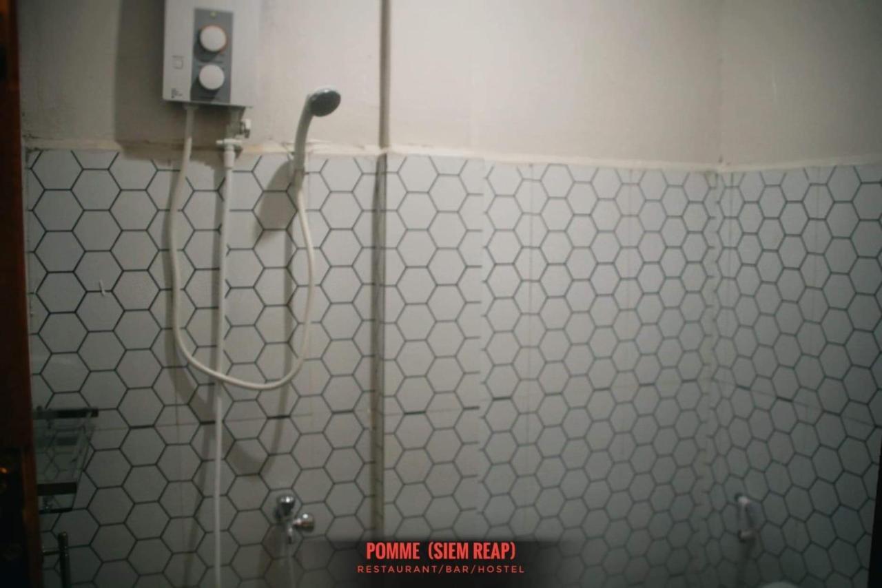 Pomme Brewhouse Hostel Siem Reap Exterior photo